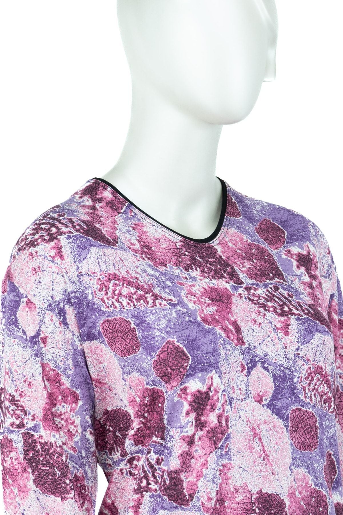 Kadın Resim Desenli Hafif V Yaka Uzun Kollu Tam Kalıp Turlu Viskon Penye Kumaş Anne Bluz